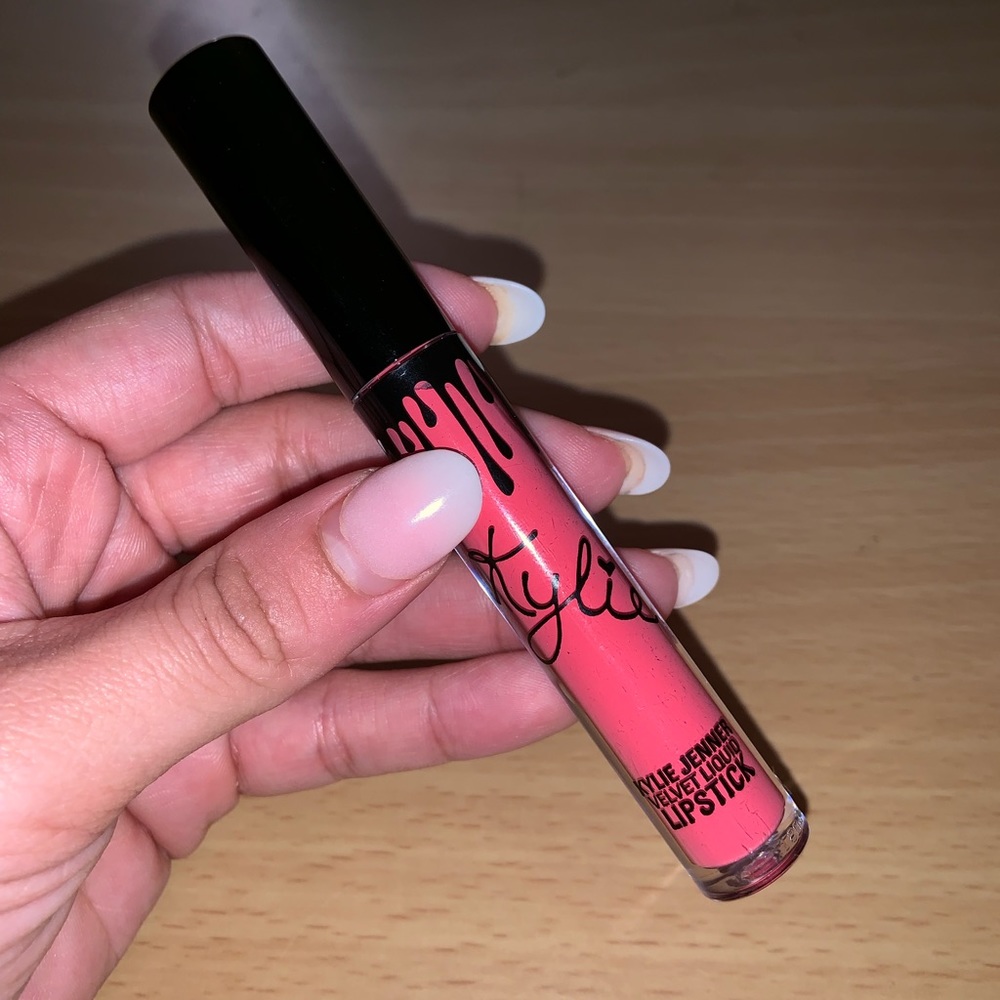 Kylie Party Girl Velvet Lip Kit
